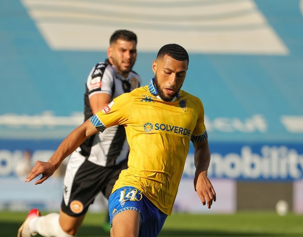 بكراوي يسجّل ويُنقذ إشتوريل من الهزيمة في الدوري البرتغالي