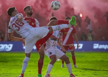 الوداد وأولمبيك آسفي في اختبار جديد لمواصلة التألق القاري