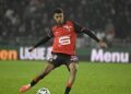 بروسيا دورتموند يضع أيت بودلال ضمن أولوياته لتعزيز الدفاع