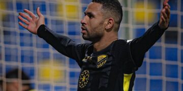 النصيري يعود لهز الشباك ويقود الاتحاد لفوز مهم